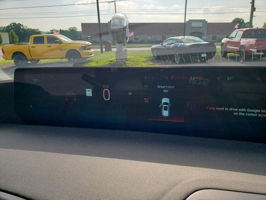 new 2025 Ford Expedition car, priced at $69,600