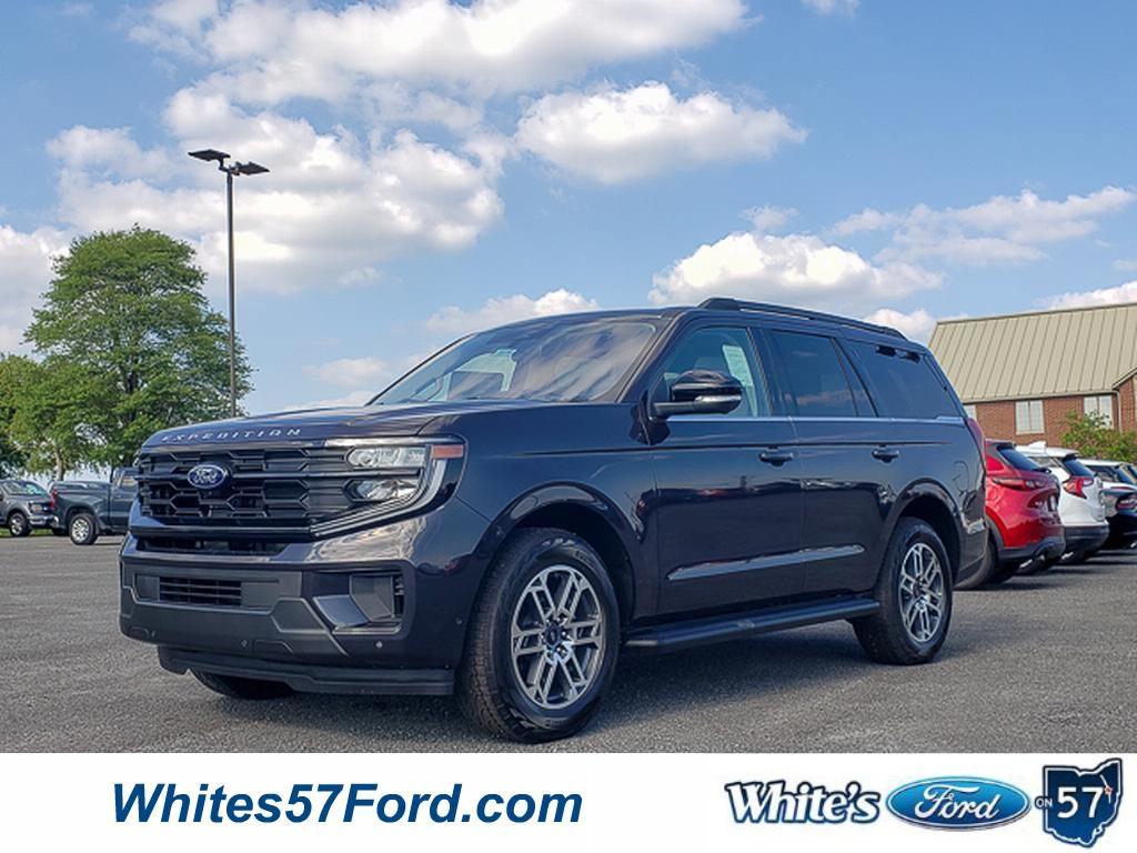 new 2025 Ford Expedition car, priced at $72,425