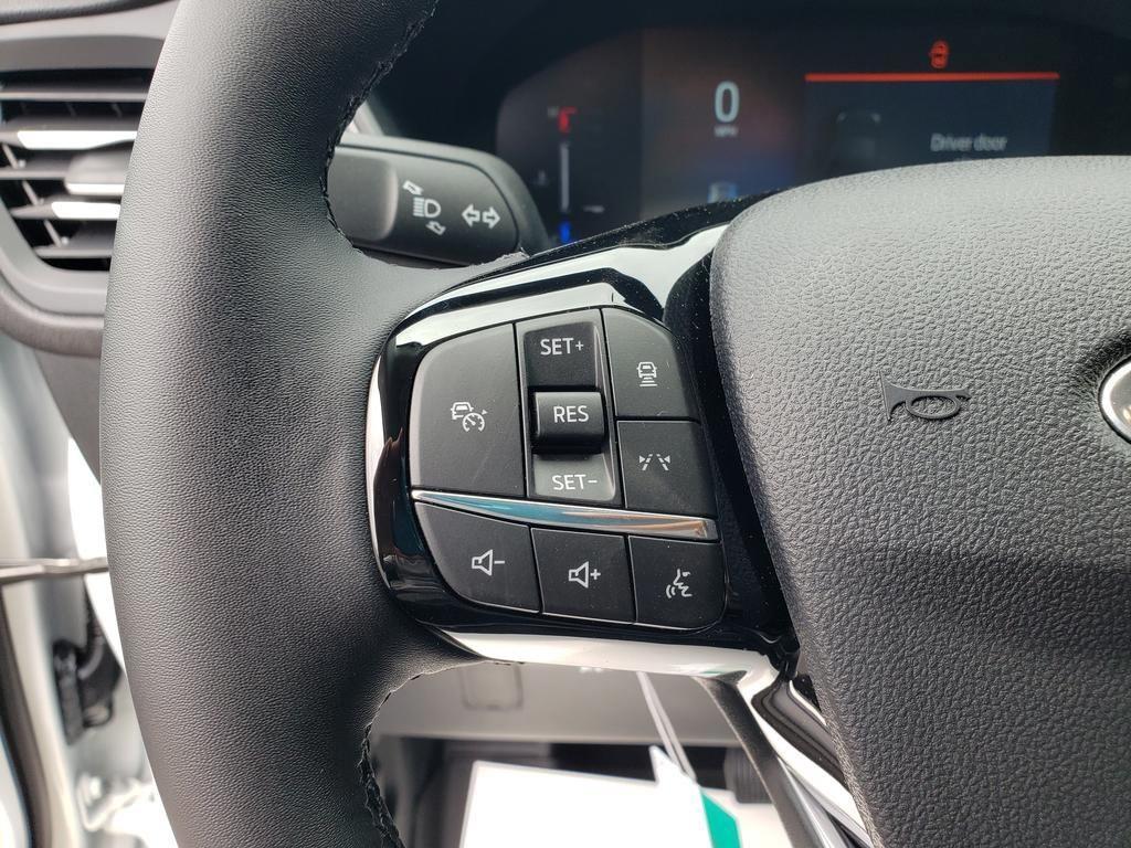 new 2025 Ford Escape car, priced at $33,274