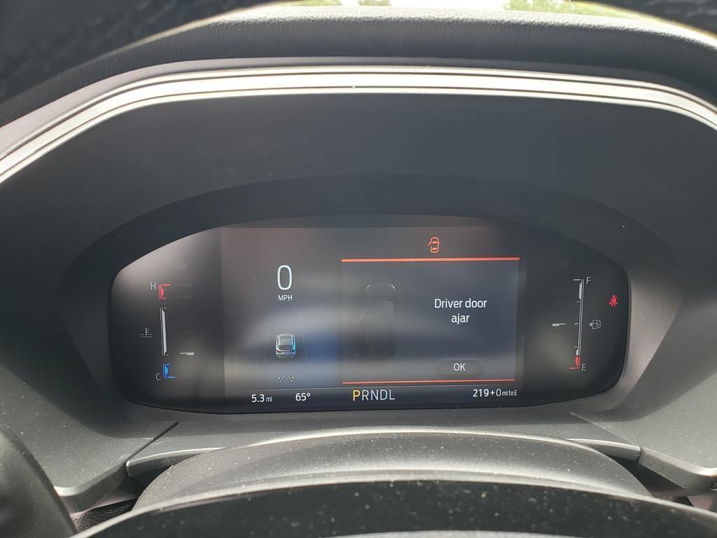 new 2025 Ford Escape car, priced at $33,274