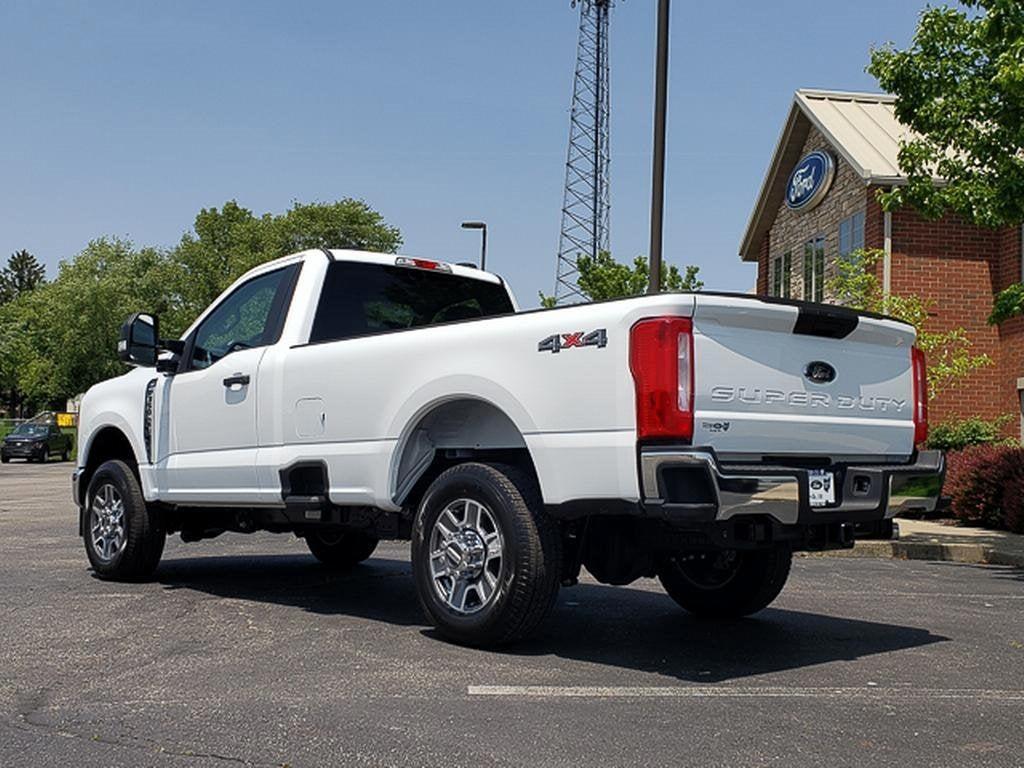 new 2025 Ford F-350 car, priced at $52,975