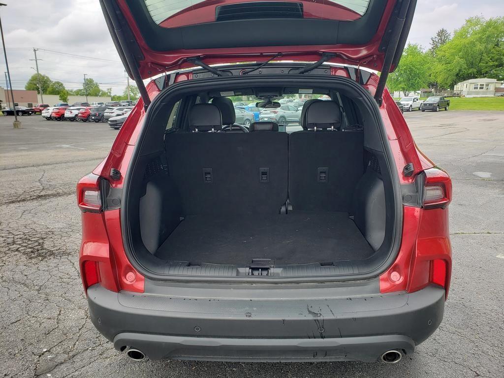 new 2025 Ford Escape car, priced at $31,292