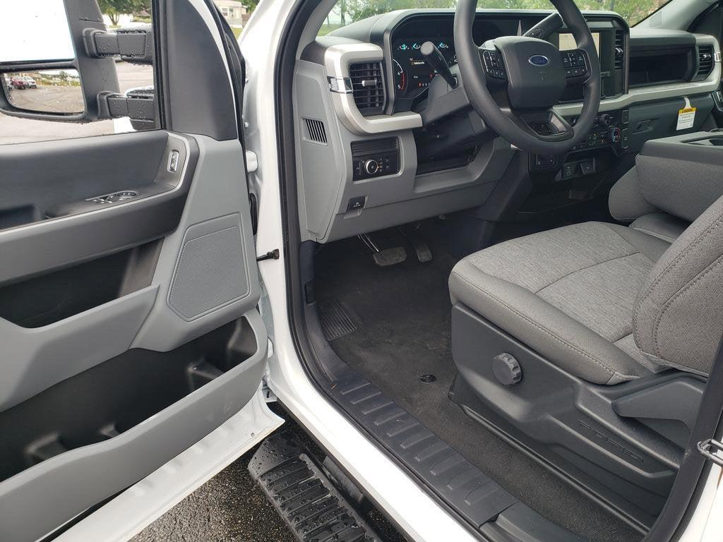 new 2026 Ford F-350 car, priced at $66,628
