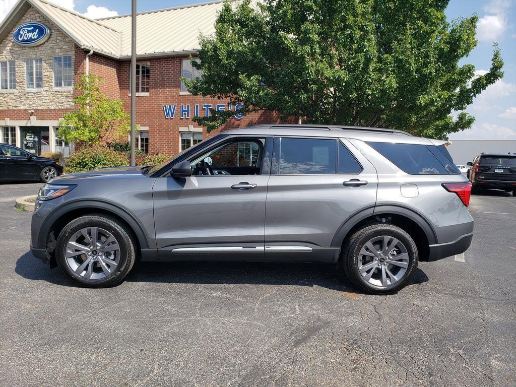 new 2025 Ford Explorer car, priced at $44,320