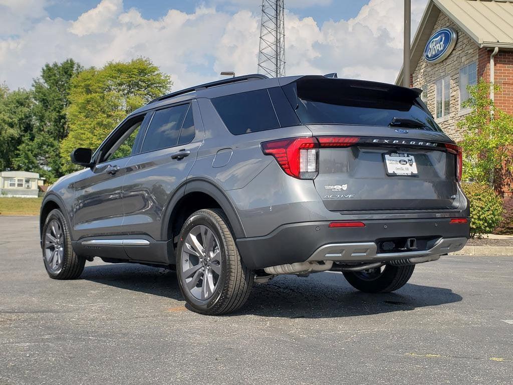 new 2025 Ford Explorer car, priced at $44,320