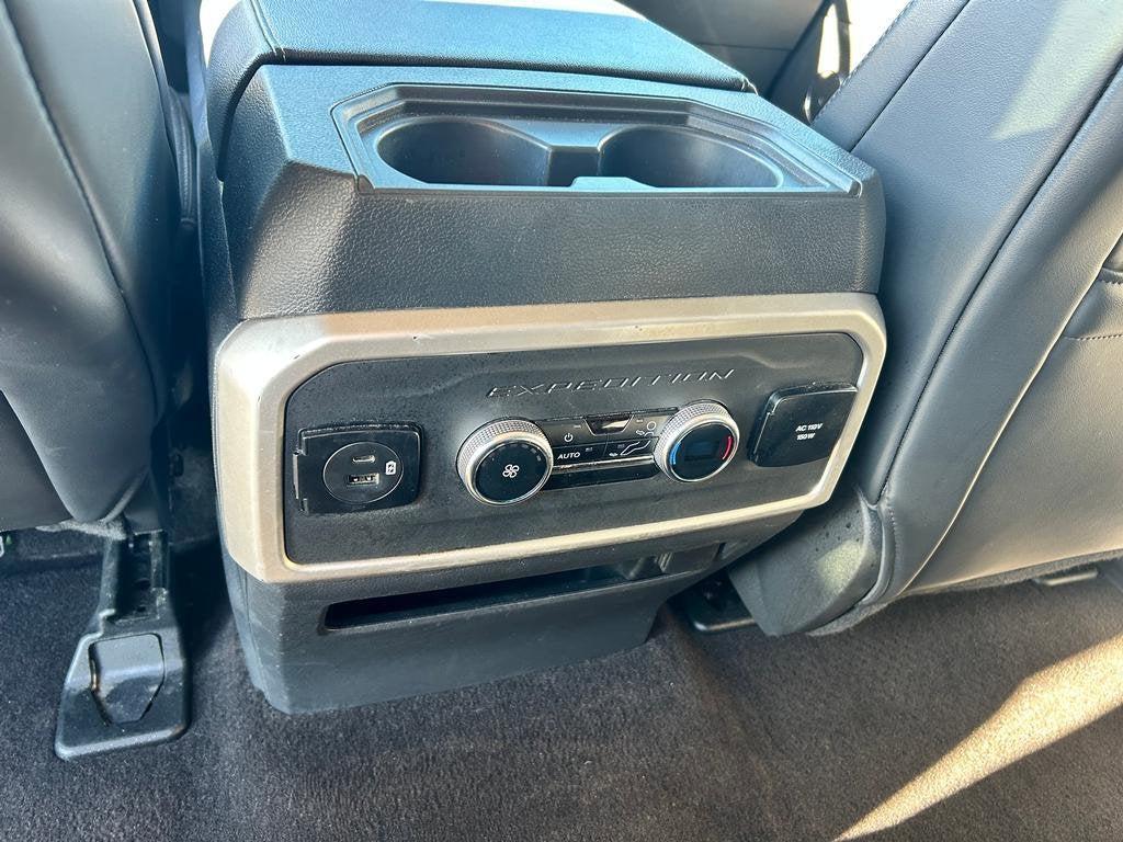 used 2023 Ford Expedition car, priced at $42,656