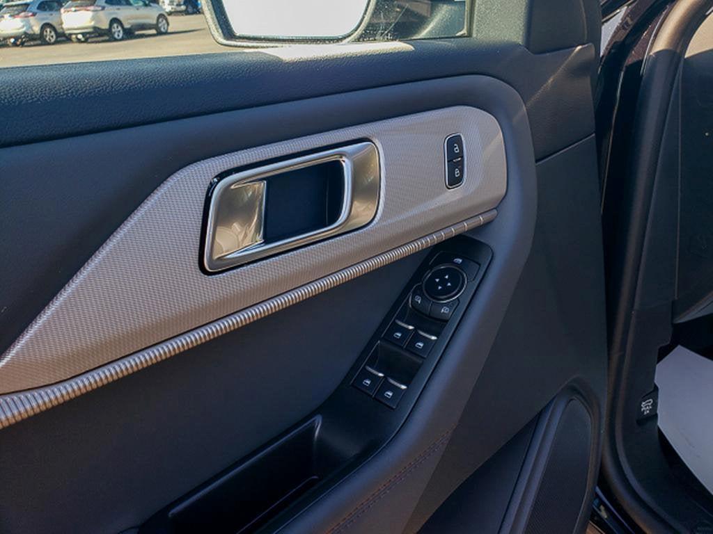 new 2025 Ford Explorer car, priced at $47,500
