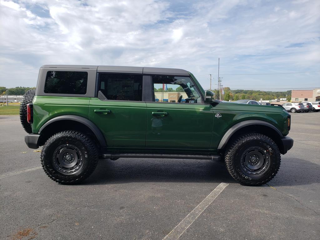 new 2024 Ford Bronco car, priced at $57,906