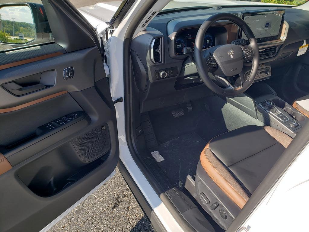 new 2025 Ford Bronco Sport car, priced at $37,665