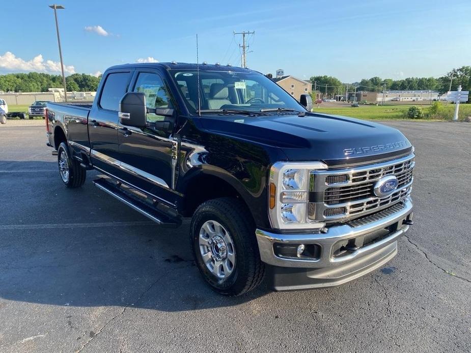 new 2024 Ford F-250 car, priced at $58,100