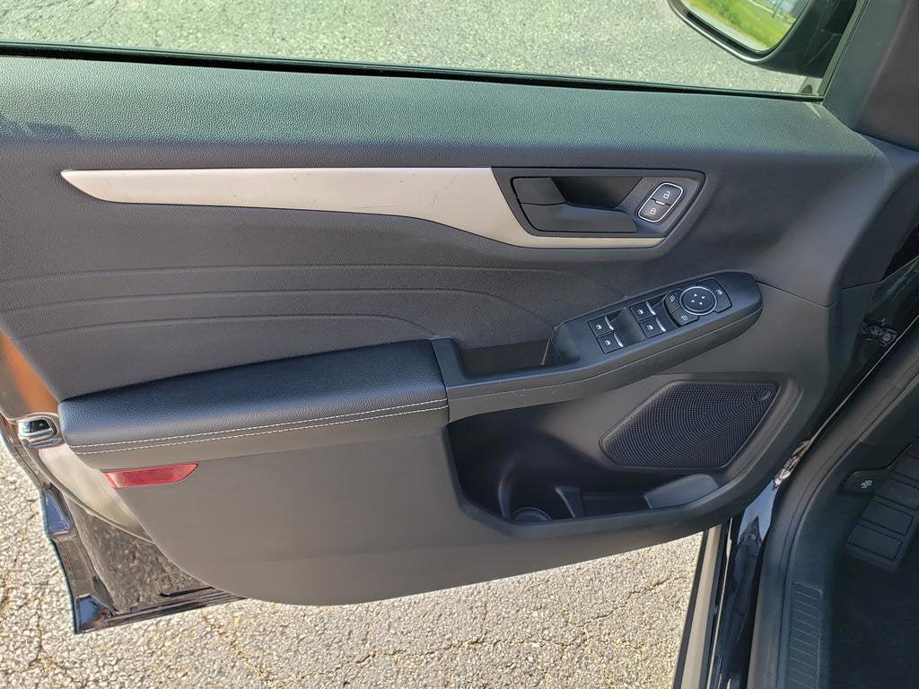 used 2022 Ford Escape car, priced at $19,669