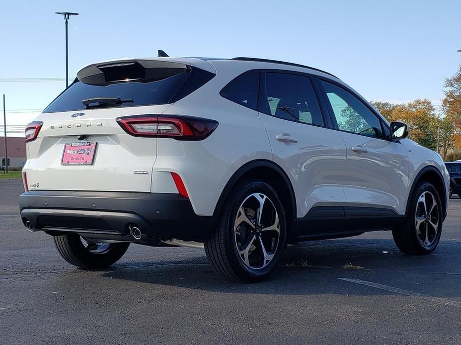 new 2025 Ford Escape car, priced at $41,056