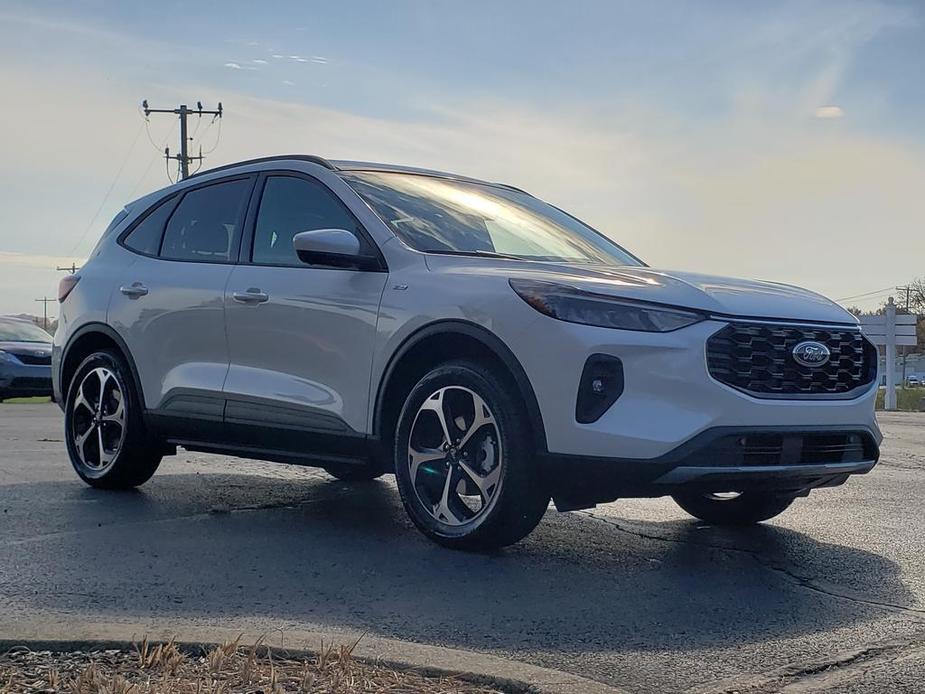 new 2025 Ford Escape car, priced at $41,056