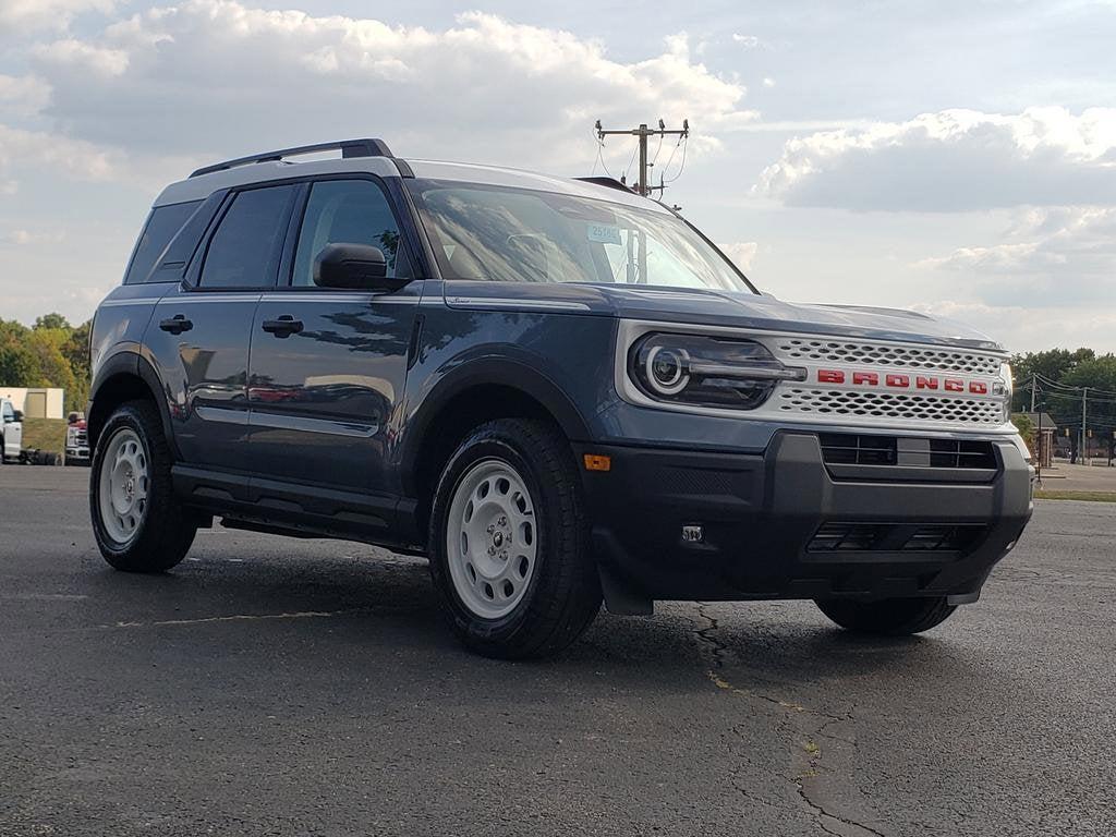 new 2025 Ford Bronco Sport car, priced at $39,500