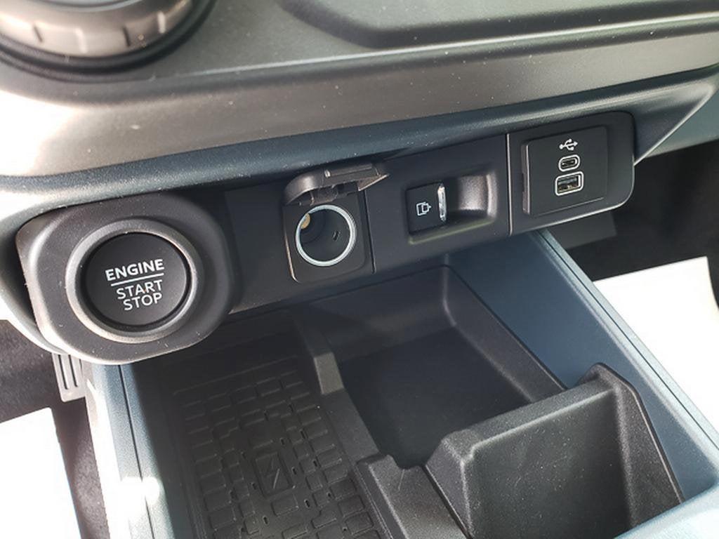 new 2025 Ford Maverick car, priced at $39,893