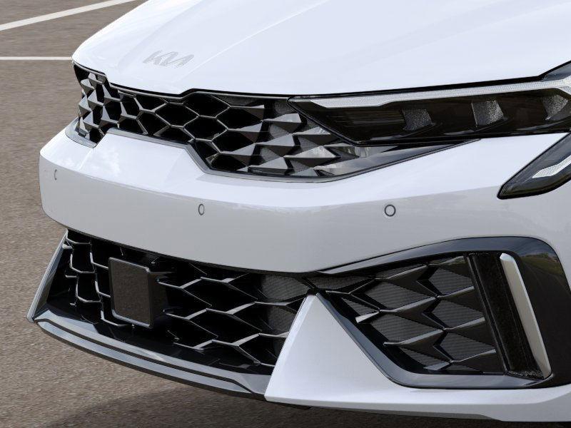 new 2025 Kia K5 car, priced at $31,528