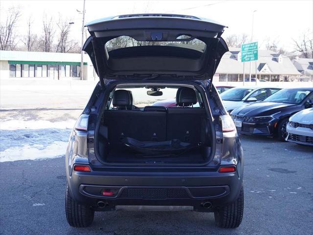 used 2019 Jeep Cherokee car, priced at $16,490