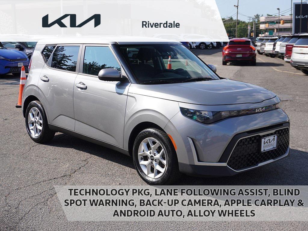 used 2023 Kia Soul car, priced at $16,690