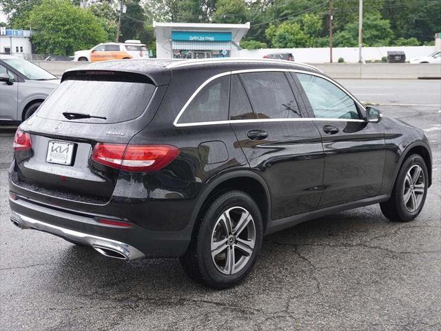 used 2019 Mercedes-Benz GLC 300 car, priced at $19,290