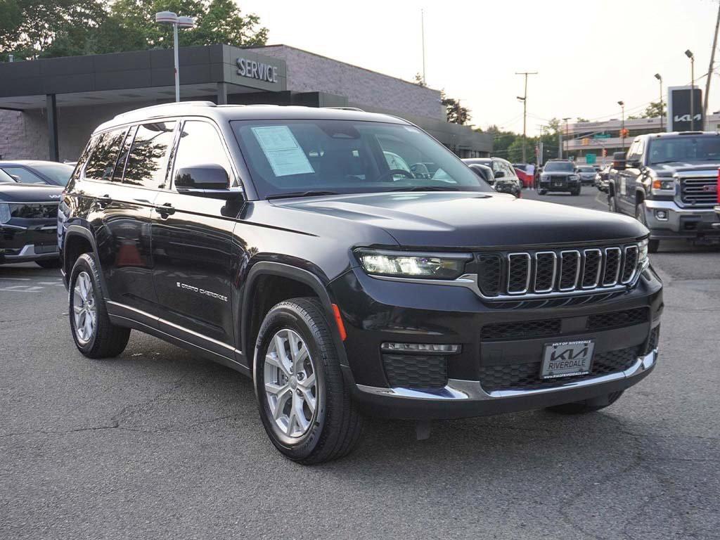 used 2023 Jeep Grand Cherokee L car, priced at $28,290
