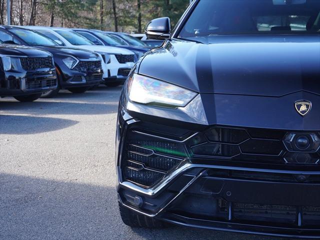 used 2022 Lamborghini Urus car, priced at $212,995