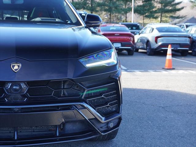 used 2022 Lamborghini Urus car, priced at $212,995