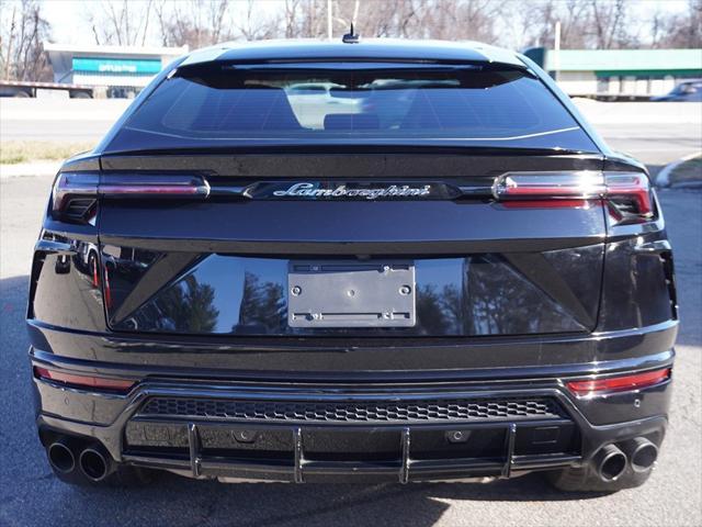 used 2022 Lamborghini Urus car, priced at $212,995