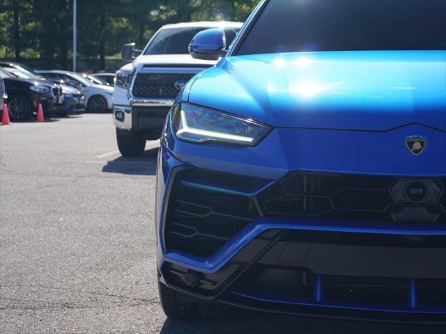 used 2022 Lamborghini Urus car, priced at $217,221