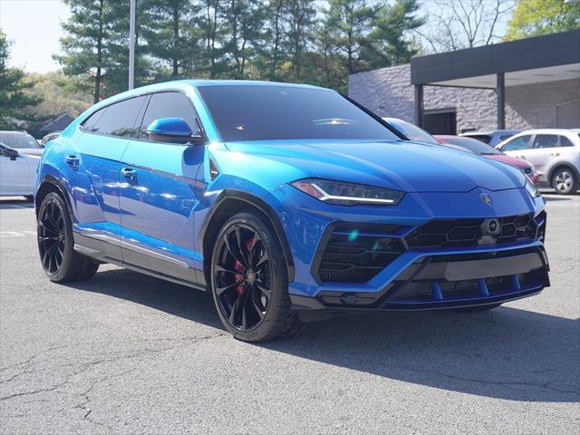 used 2022 Lamborghini Urus car, priced at $217,221