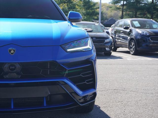 used 2022 Lamborghini Urus car, priced at $217,221