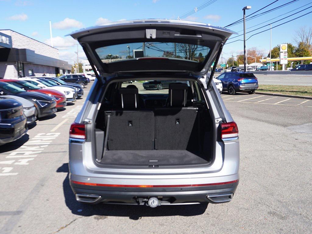used 2023 Volkswagen Atlas car, priced at $29,995