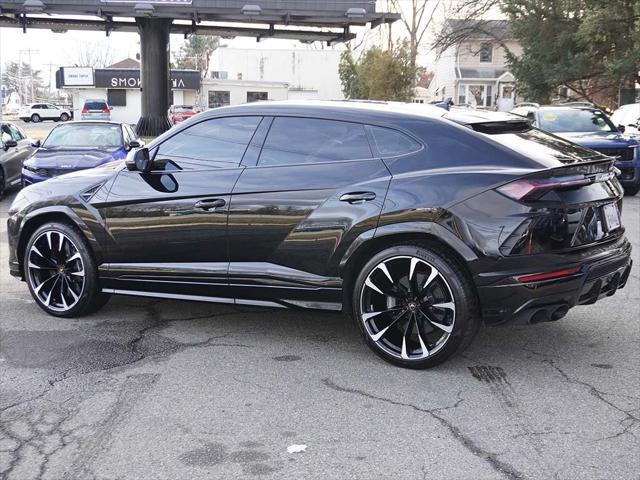 used 2021 Lamborghini Urus car, priced at $205,999