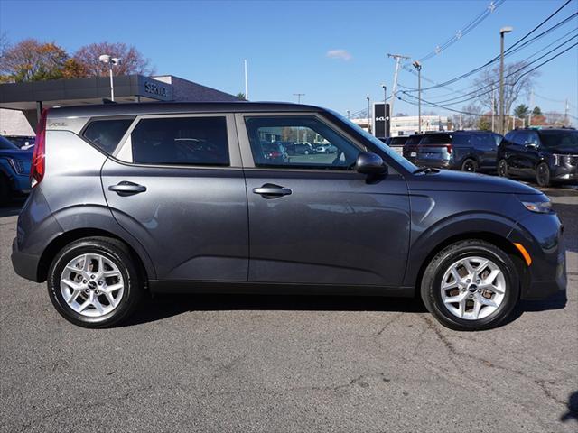 used 2022 Kia Soul car, priced at $15,990