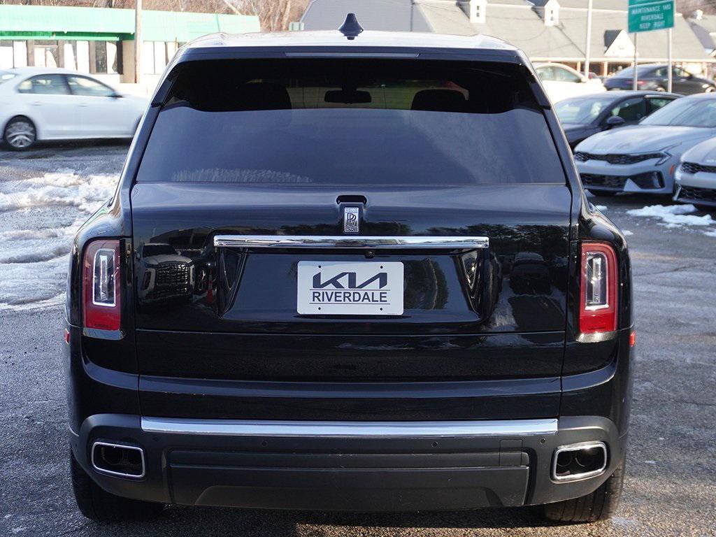 used 2021 Rolls-Royce Cullinan car, priced at $235,995