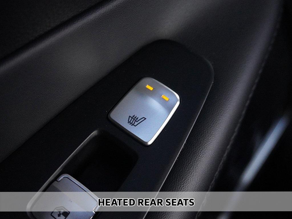 used 2022 Hyundai Santa Fe car, priced at $23,795