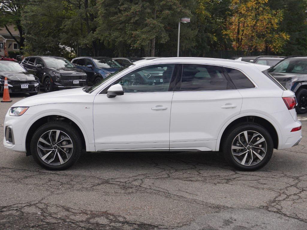 used 2024 Audi Q5 car, priced at $32,290