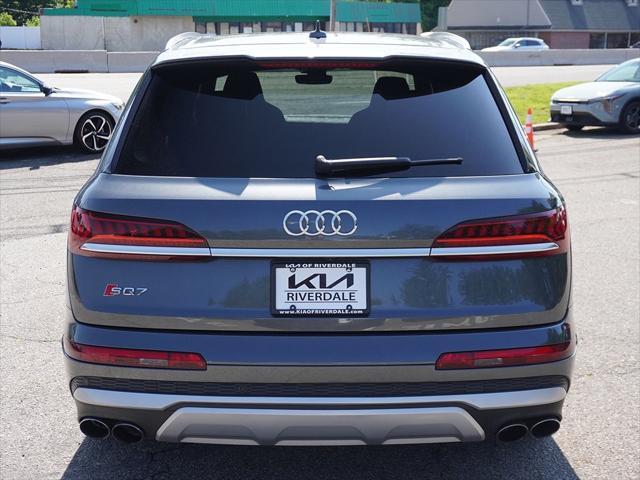 used 2022 Audi SQ7 car, priced at $61,290