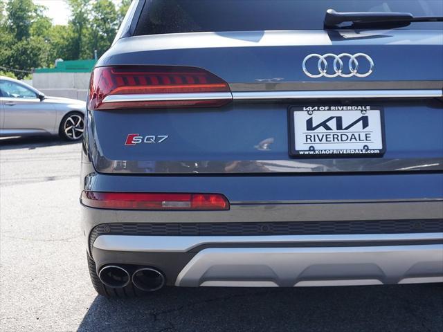 used 2022 Audi SQ7 car, priced at $61,290