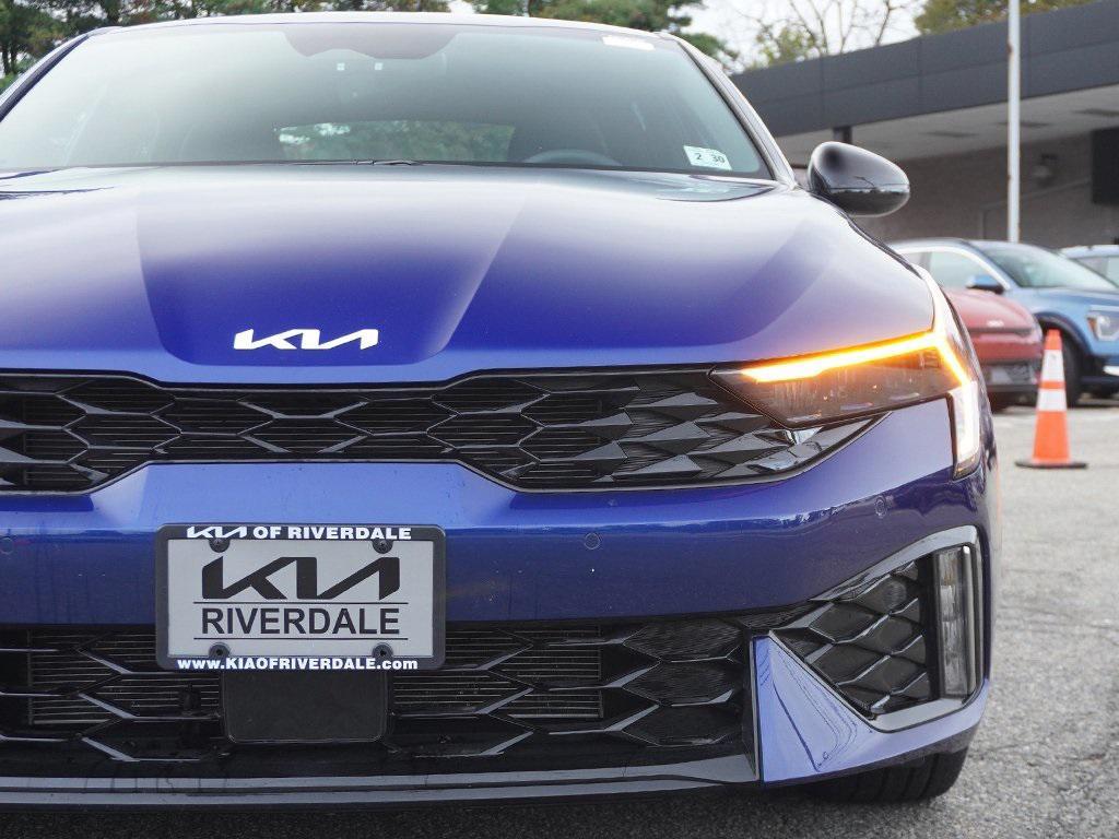 used 2025 Kia K5 car, priced at $27,556