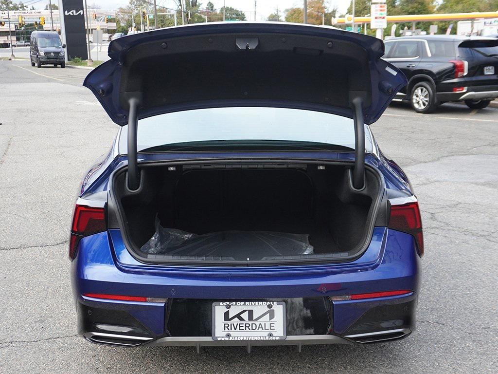 used 2025 Kia K5 car, priced at $27,556