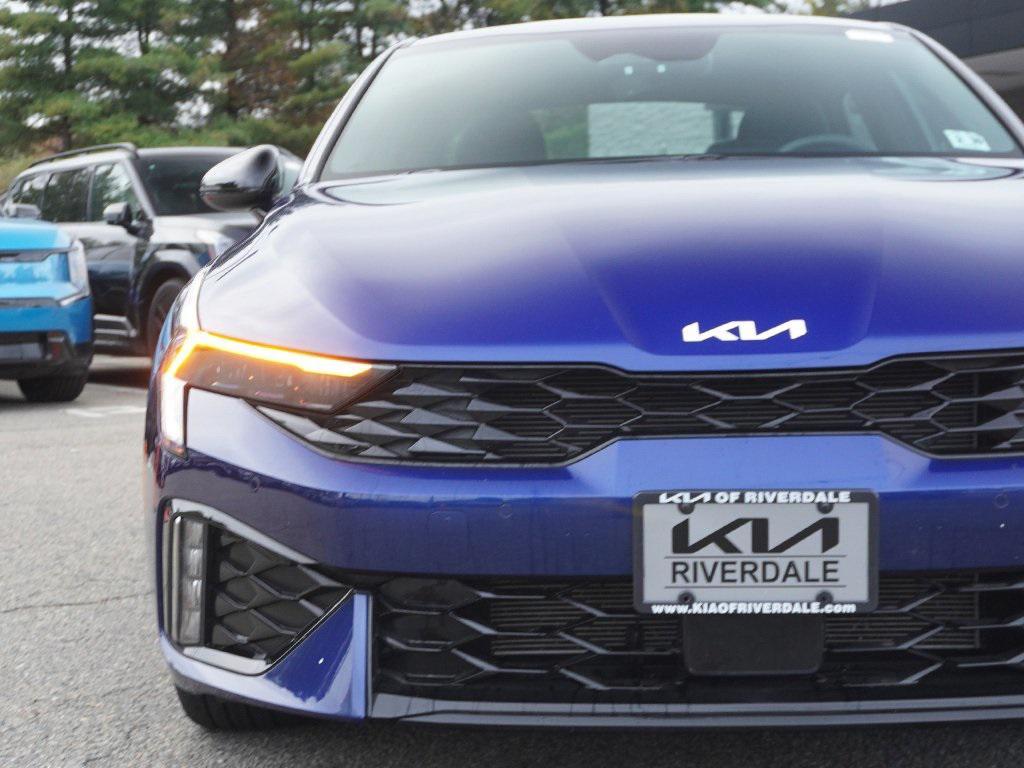 used 2025 Kia K5 car, priced at $27,556