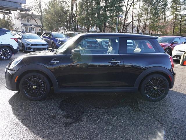 used 2022 MINI Hardtop car, priced at $16,495