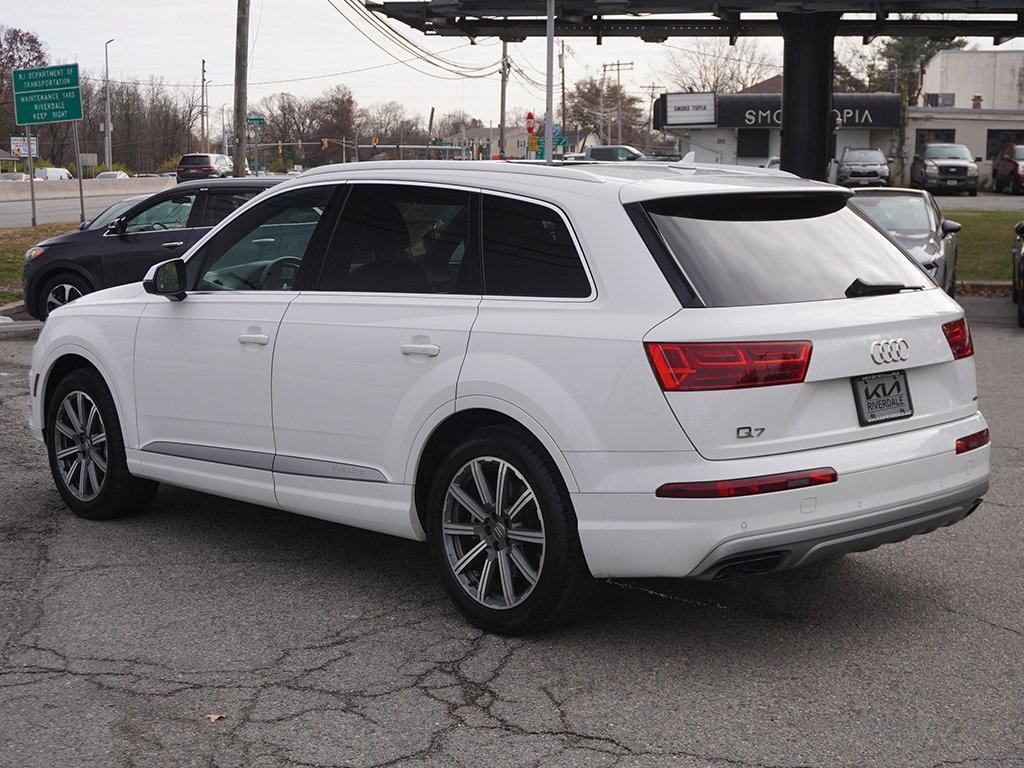 used 2019 Audi Q7 car, priced at $18,495