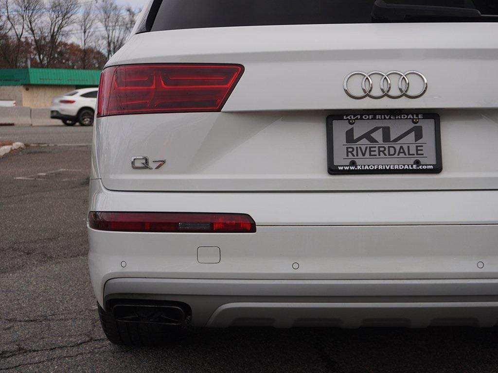 used 2019 Audi Q7 car, priced at $18,495