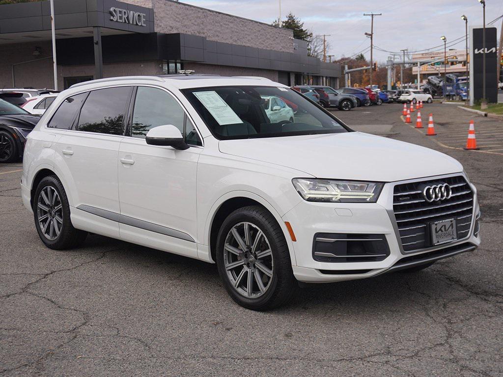 used 2019 Audi Q7 car, priced at $18,495