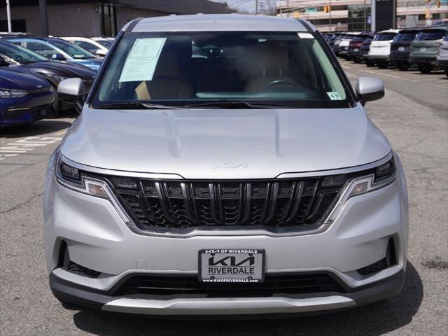 used 2023 Kia Carnival car, priced at $29,290