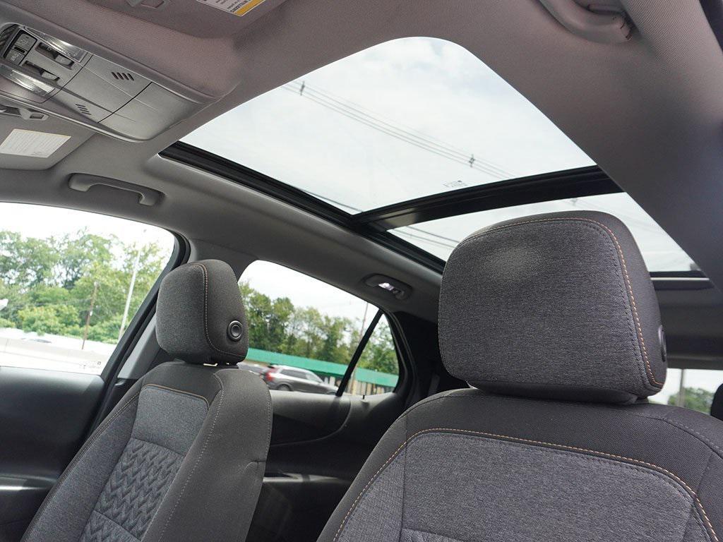 used 2023 Chevrolet Equinox car, priced at $17,390