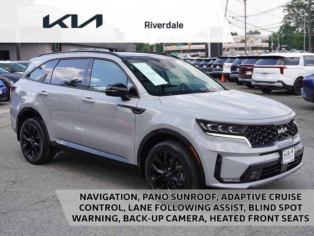 used 2022 Kia Sorento car, priced at $29,690
