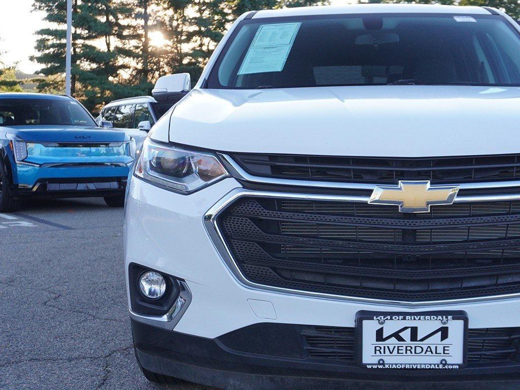 used 2021 Chevrolet Traverse car, priced at $20,790
