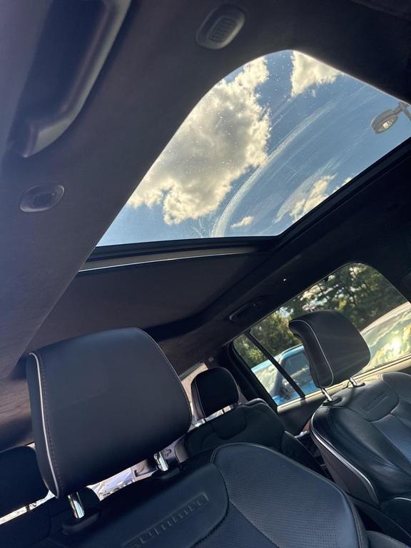 used 2021 Jeep Grand Cherokee L car, priced at $33,499
